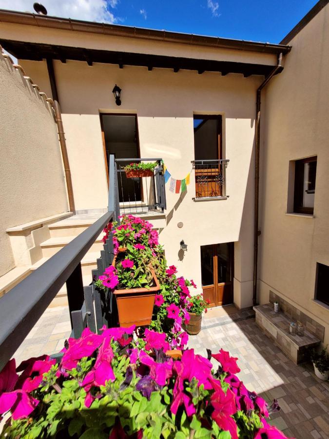 Il Bivacco Del Duomo Bed & Breakfast LʼAquila Exterior foto